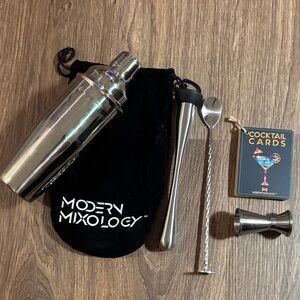 Silver Cocktail Shaker Set